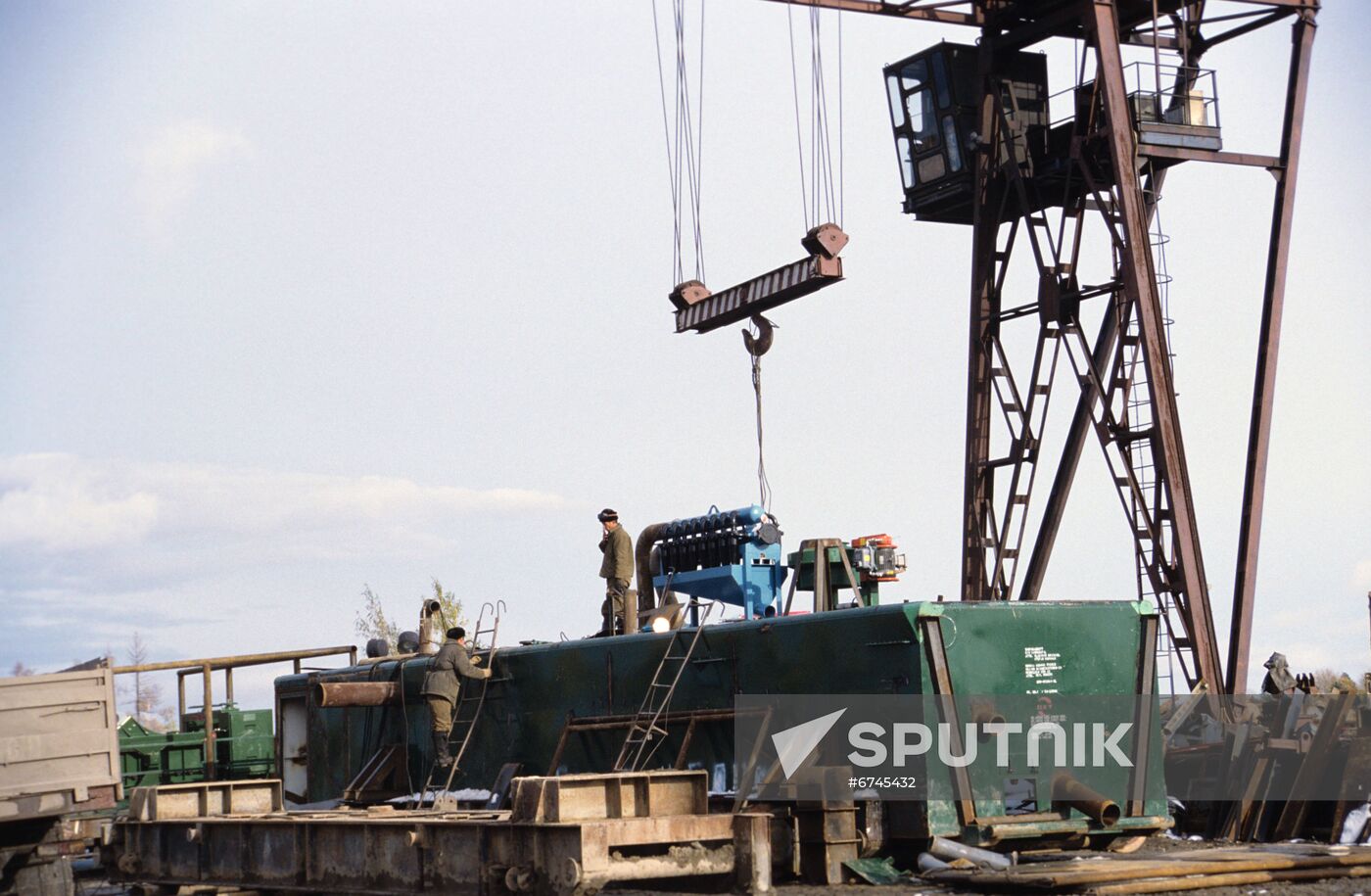 Vanyeganneft joint venture