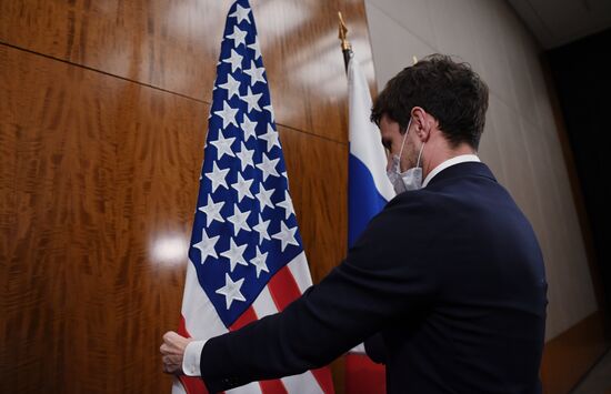 Switzerland Russia US Talks