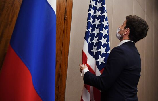 Switzerland Russia US Talks