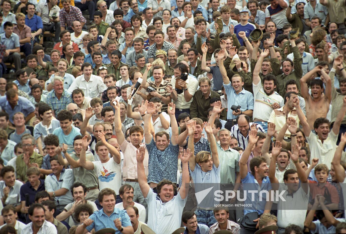 Football player Oleg Blokhin's farewell match