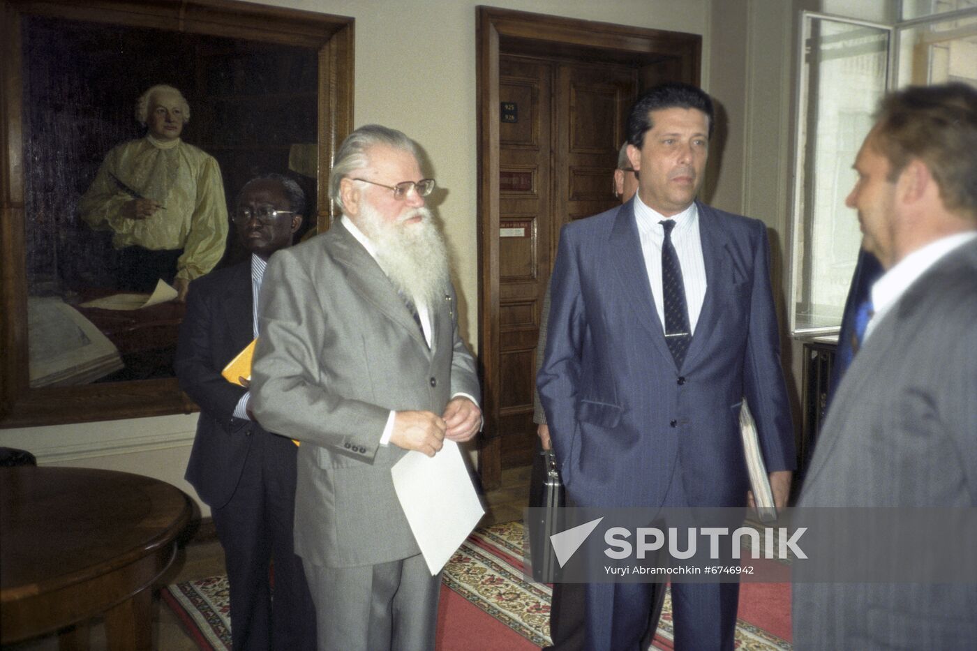 UNESCO Director-General Federico Mayor Zaragoza visits USSR