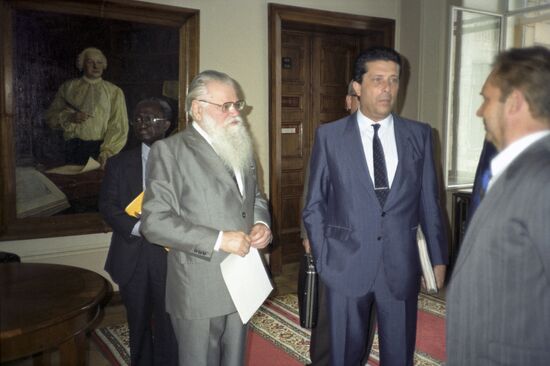 UNESCO Director-General Federico Mayor Zaragoza visits USSR