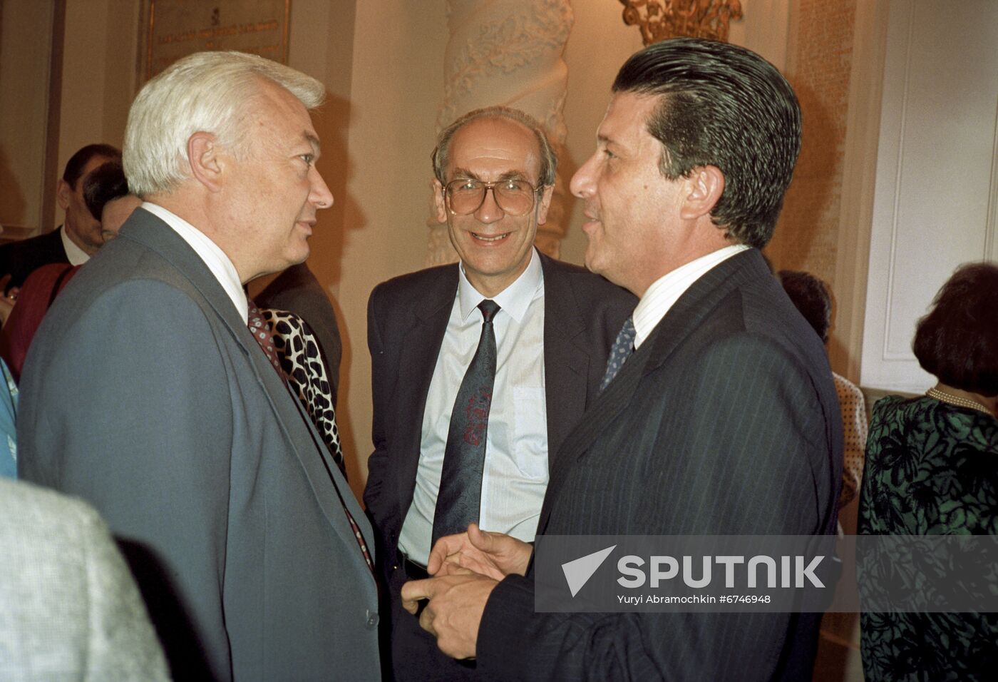 UNESCO Director-General Federico Mayor Zaragoza visits USSR