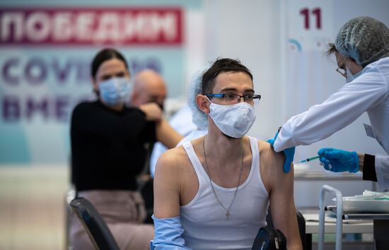 Russia Coronavirus Vaccination