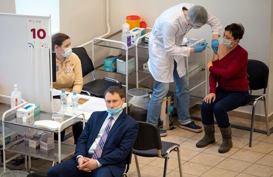 Russia Coronavirus Vaccination
