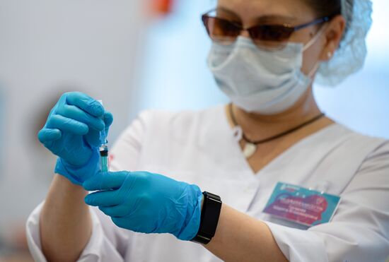 Russia Coronavirus Vaccination
