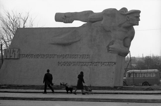 Sailor with Grenade monument in Novorossiisk