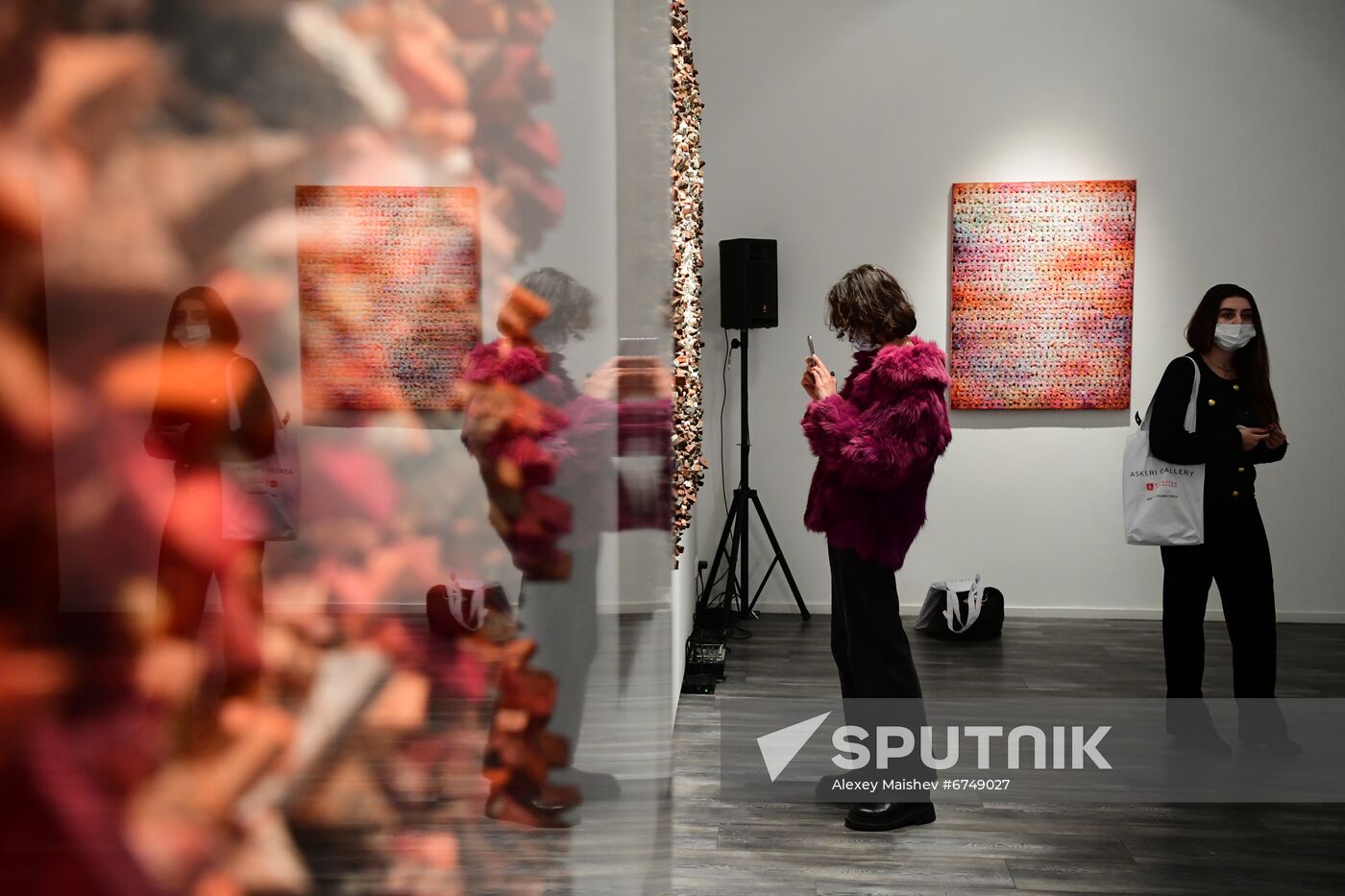 Russia Art Chun Kwang Young Exhibition