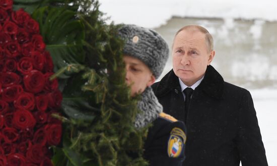 Russia WWII Leningrad Siege Breakthrough Anniversary