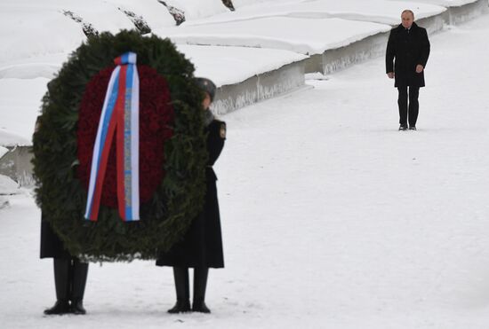 Russia WWII Leningrad Siege Breakthrough Anniversary