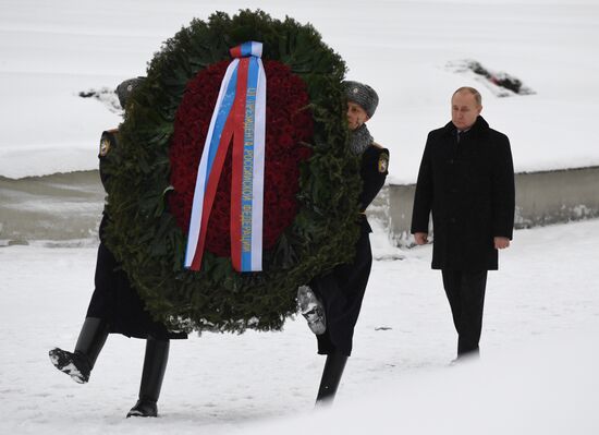 Russia WWII Leningrad Siege Breakthrough Anniversary