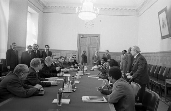 Delegation of Socialist Ethiopia visits USSR