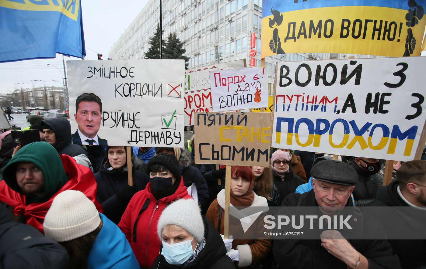 Ukraine Poroshenko Treason Trial