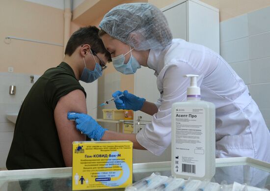 Russia Coronavirus Vaccination