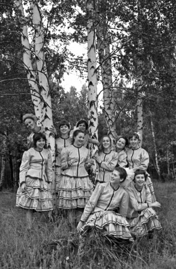 Soloists of folk ensemble at Stary Oskol House of Culture