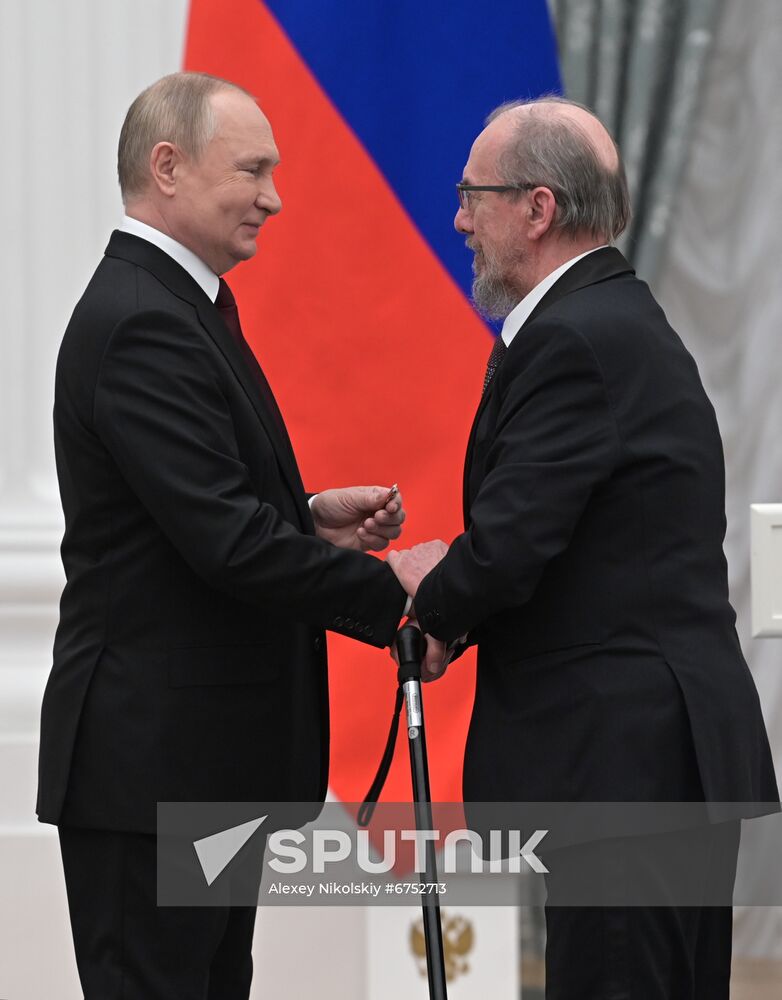 Russia Putin Awarding Ceremony