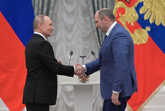 Russia Putin Awarding Ceremony