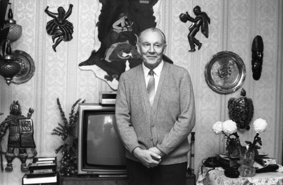 Soviet diplomat Yury Lebedev