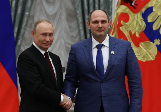 Russia Putin Awarding Ceremony