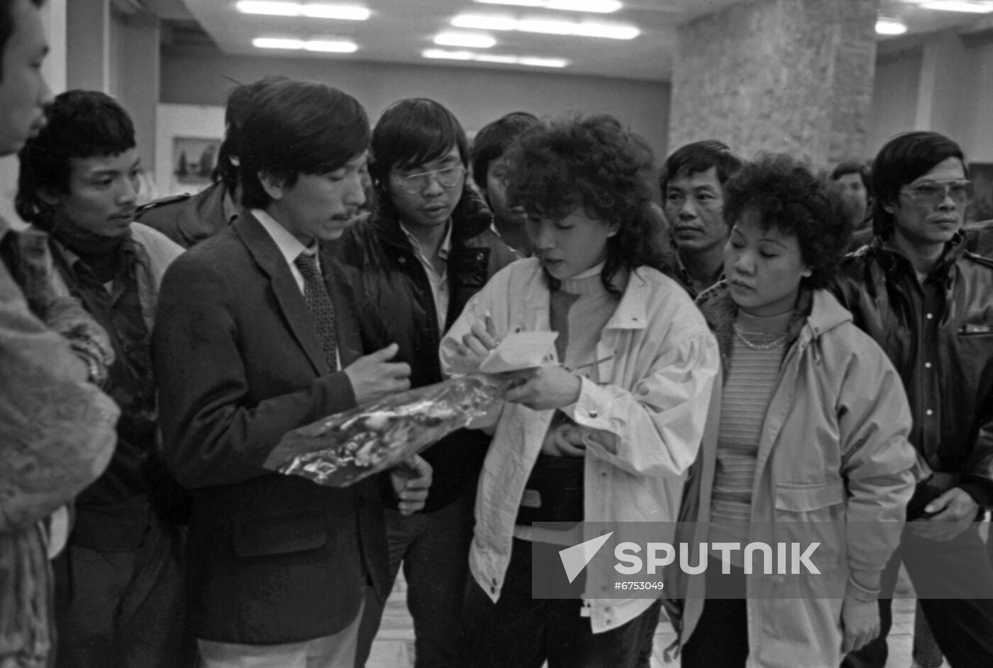 Vietnamese musicians in Turkmenistan
