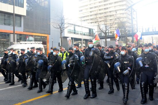 France Coronavirus Restrictions Protest