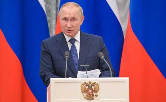 Russia France