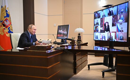 Russia Putin Judges