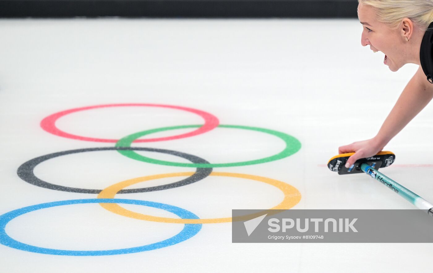 China Olympics 2022 Curling Women ROC - US