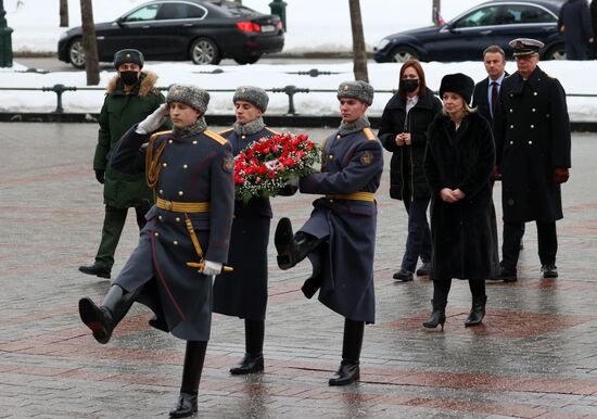 Russia Britain Wreath Laying