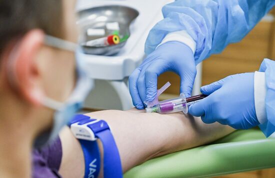 Russia Coronavirus Nasal Vaccine Trials