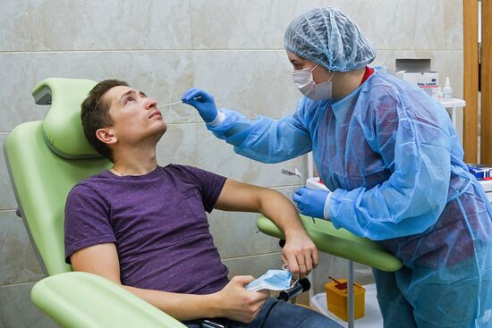 Russia Coronavirus Nasal Vaccine Trials