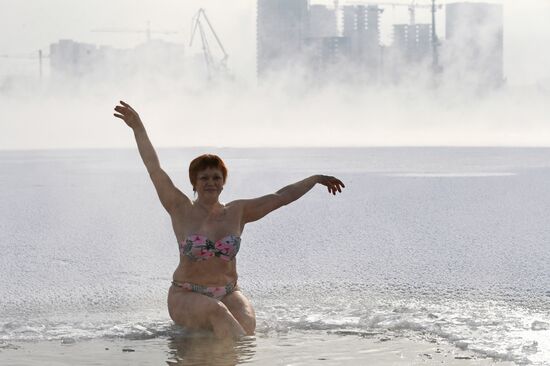Russia Winter Swimming