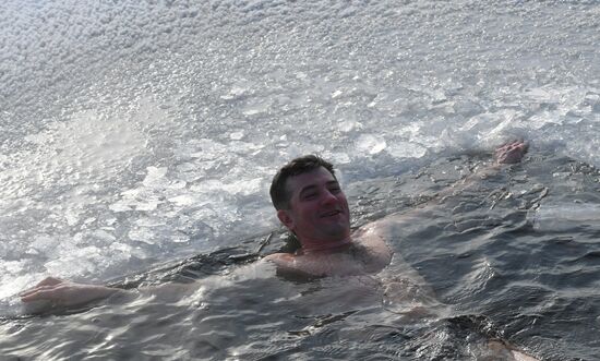 Russia Winter Swimming