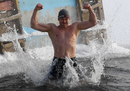 Russia Winter Swimming