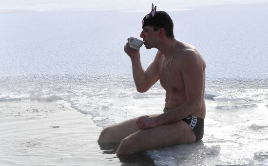 Russia Winter Swimming
