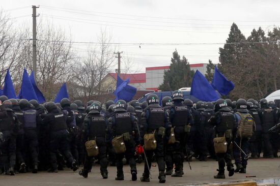 Ukraine Zelensky Tactical Drills