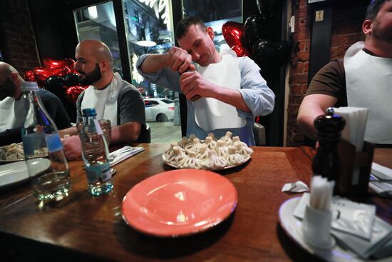 Russia Khinkali-Eating Contest