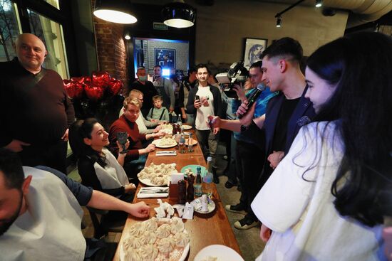 Russia Khinkali-Eating Contest