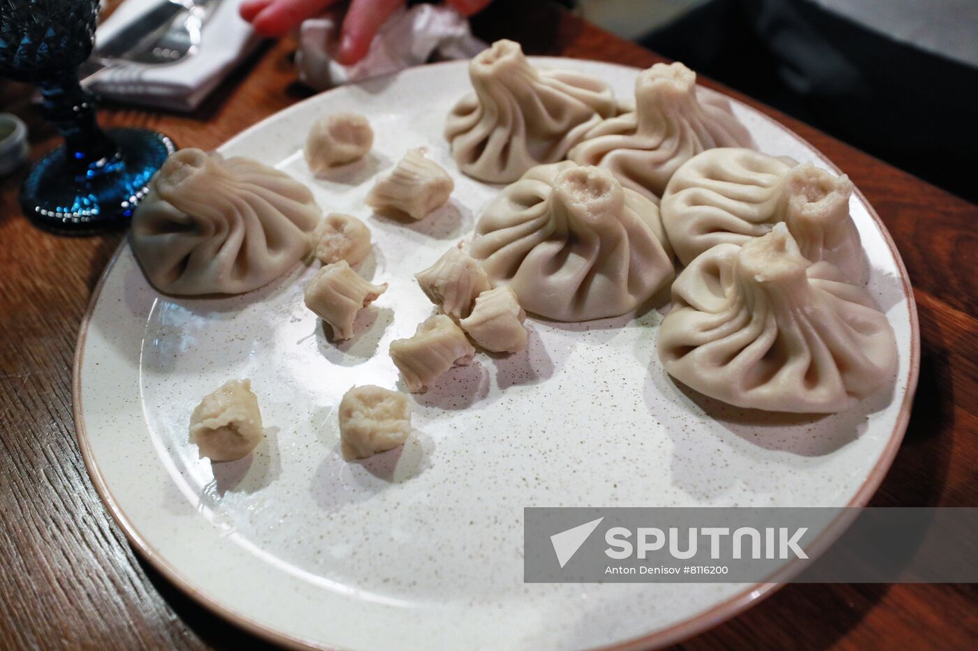 Russia Khinkali-Eating Contest