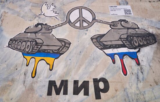 Italy Russia Ukraine Tension Graffiti