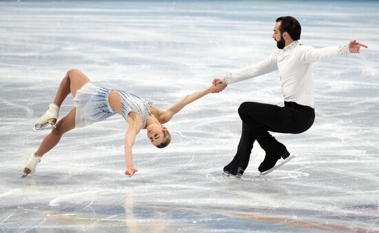 China Olympics 2022 Figure Skating Pairs