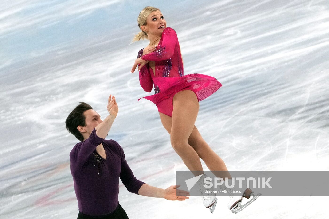 China Olympics 2022 Figure Skating Pairs