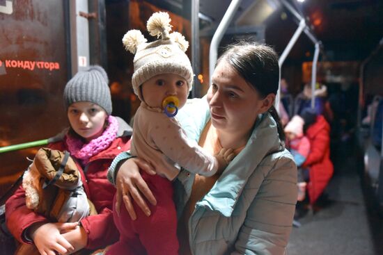 Ukraine Donetsk Evacuation