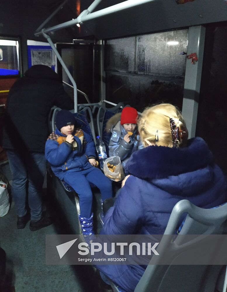 Ukraine Donetsk Evacuation