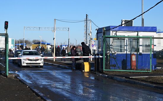 Russia Ukraine DPR Tension Refugees