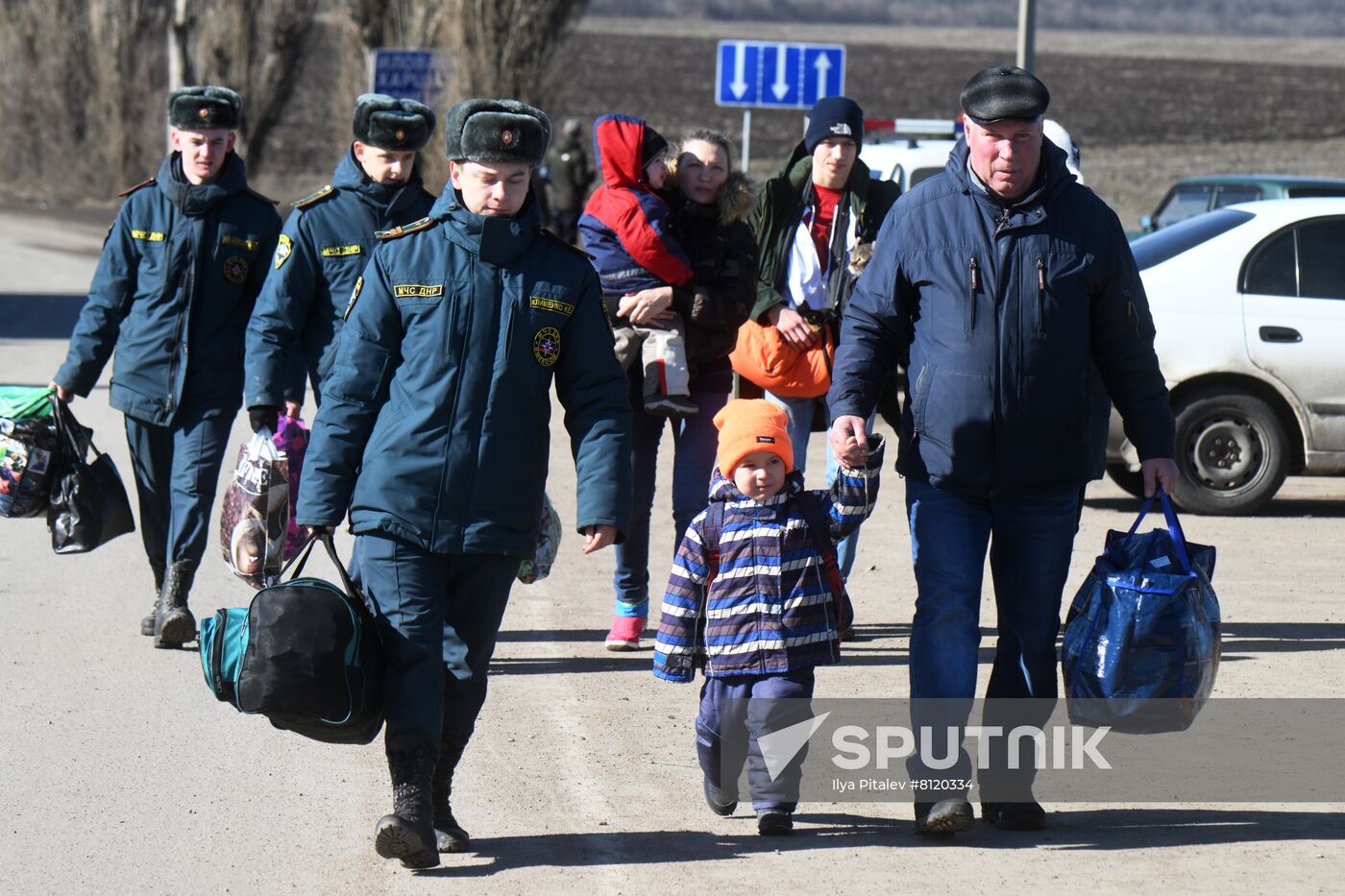 Ukraine DPR LPR Tension Refugees