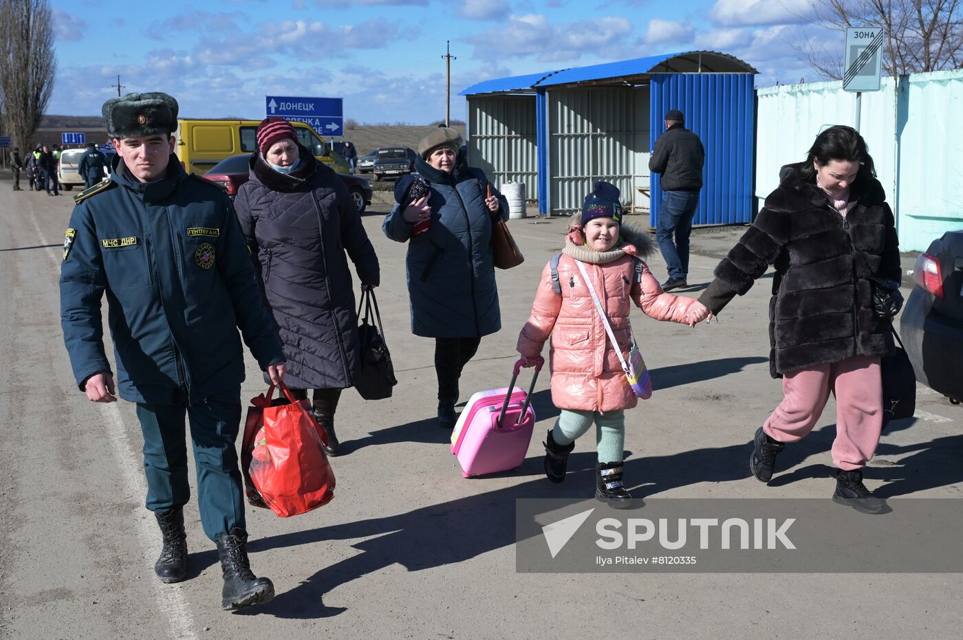 Ukraine DPR LPR Tension Refugees