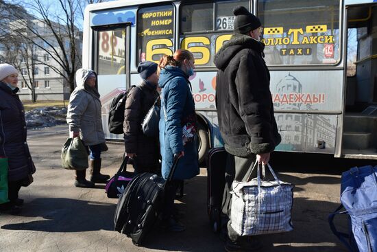 Ukraine DPR LPR Tension Refugees