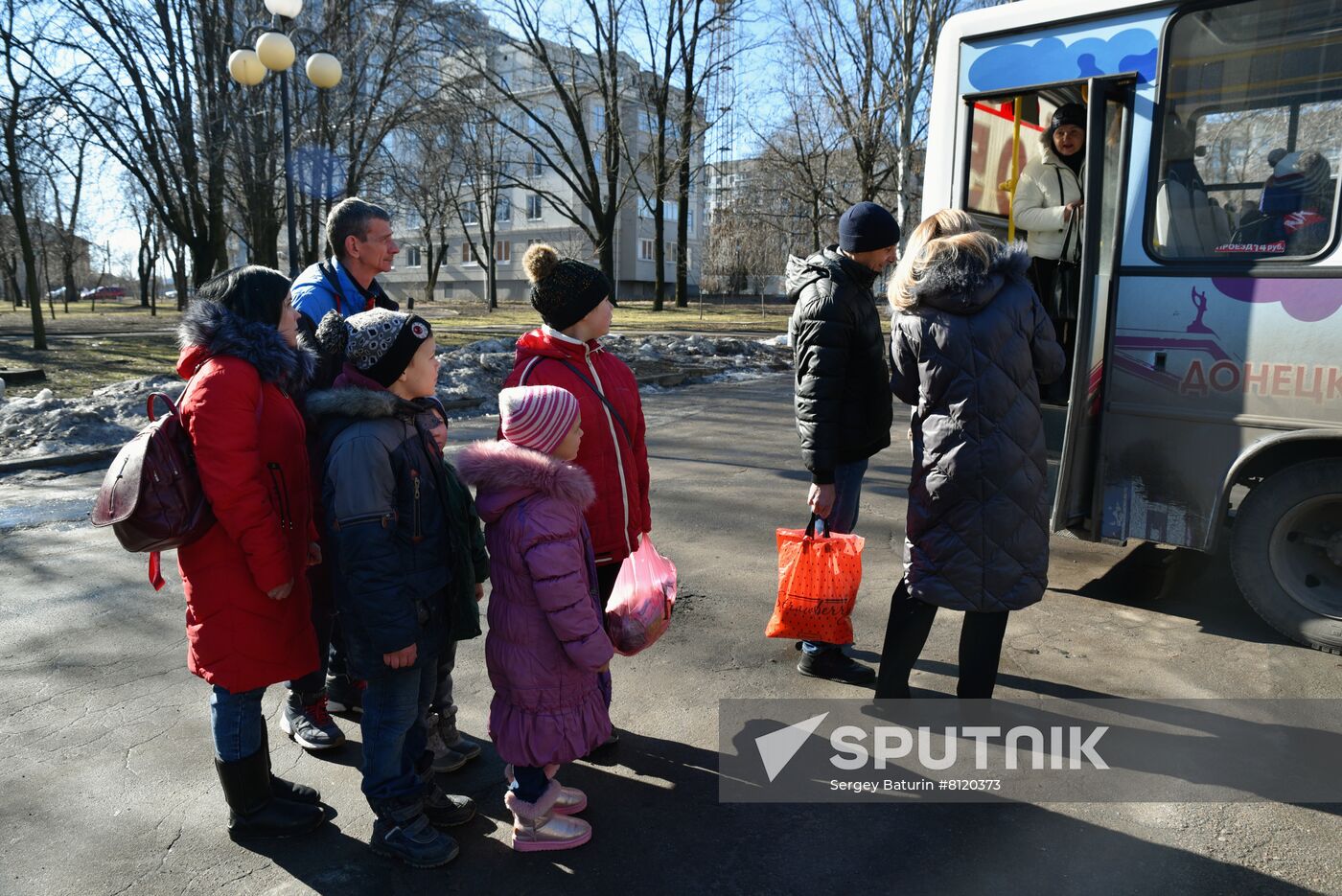 Ukraine DPR LPR Tension Refugees