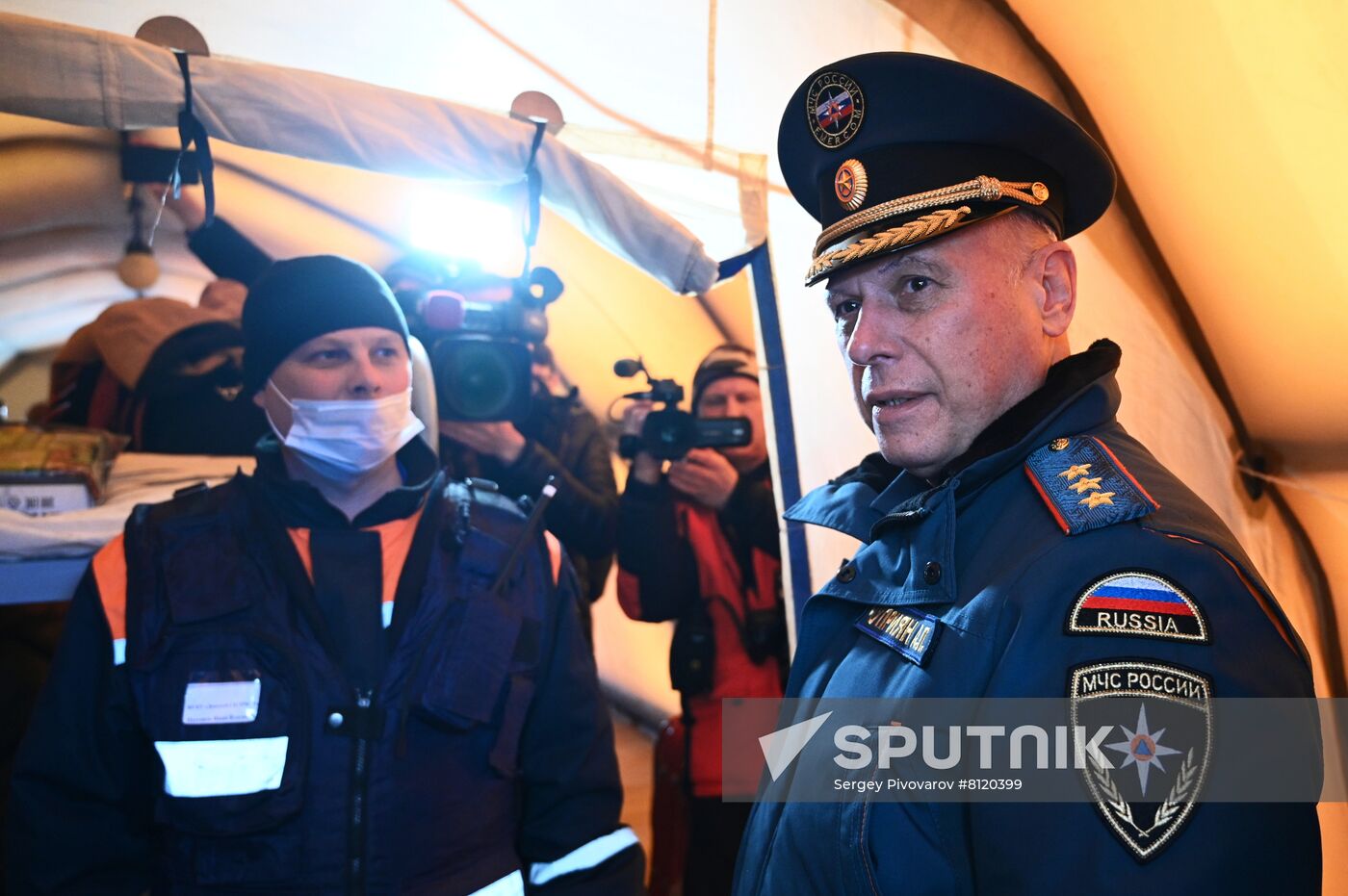 Russia Ukraine DPR Tension Refugees